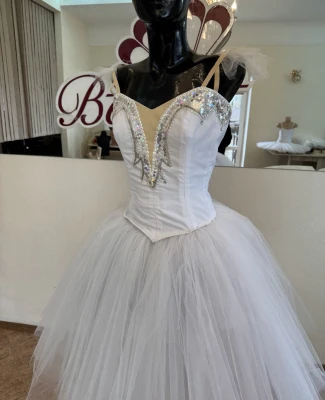 Costum de balet pentru Valsul fulgilor de nea Spărgătorul de nuci Coppelia P 0204(3014)