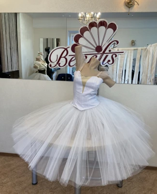 Soloist s costume P 1201(2394)