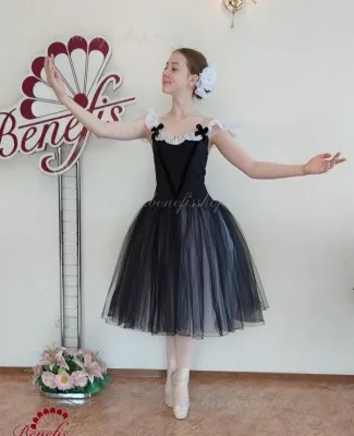 Stage costume T 0056