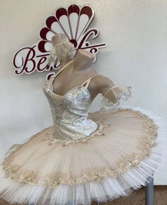 Stage costume F0505