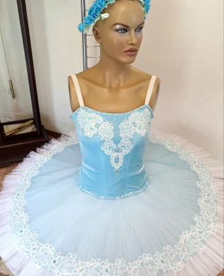 Stage costume P 0930(2458)