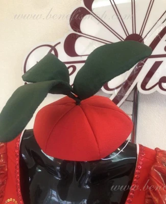 Headpiece for the radish costume from Cipollino ballet S 0164