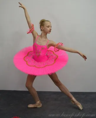 Stage costume F 0014