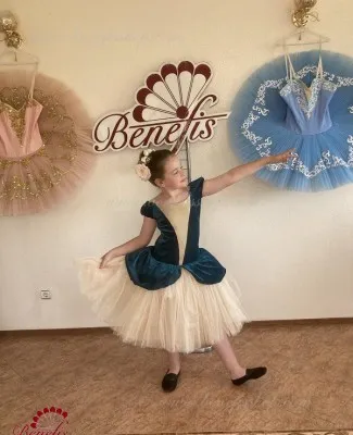 Stage ballet costume T 0061