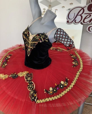 Costum pentru scena P 1301(2127)