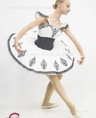 Ballet costume P 1312