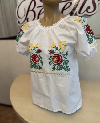 National moldavian blouse J 0365