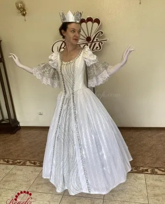 Queen P 0465