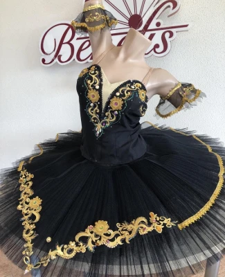 Stage costume F 0029(1771)
