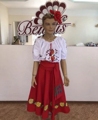 National moldavian blouse J 0386(6049)