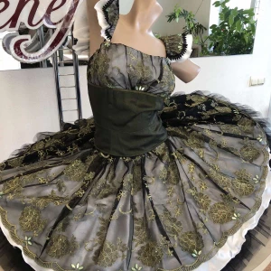 Ballet costume P 1312 - image 30