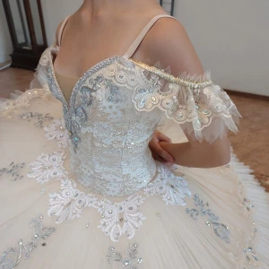 Stage costume F 0456 - image 35