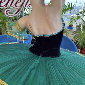 Stage costume P 1127 - image 38