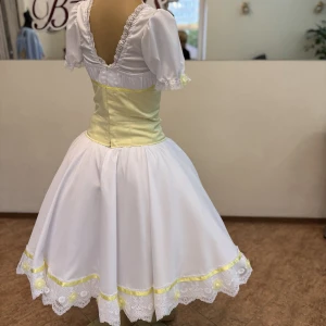 Costum de balet P 1431 - image 13