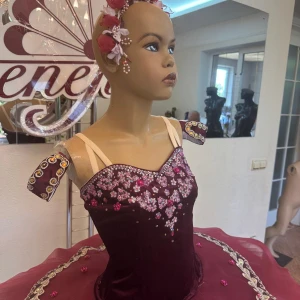 Stage costume P 1342 - image 6