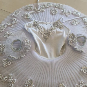 Pearl F 0066 - image 34