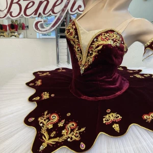 Soloist costume P 1302 - image 42