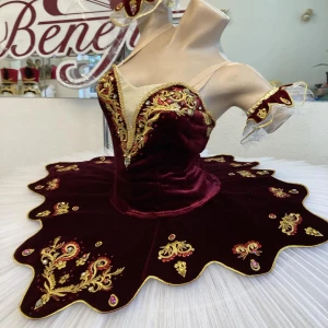 Soloist costume P 1302 - image 43