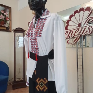 National moldavian shirt J 0261 - image 5