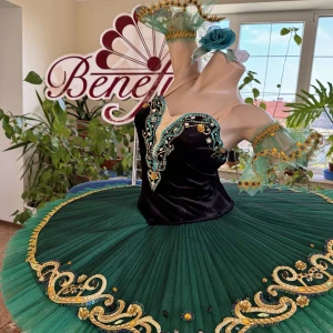 Stage costume P 1127 - image 33