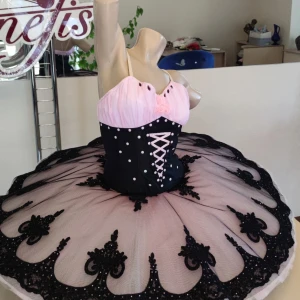 Ballet costume P 1324 - image 27