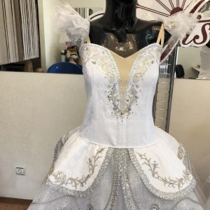 Costum pentru scena F 0107 - image 54