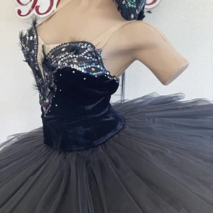 Black Swan P 0115 - image 14