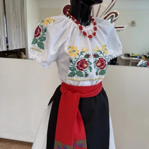 National moldavian blouse J 0365(4933) - image 13