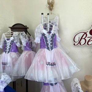 Stage ballet costume P 1415 - image 20