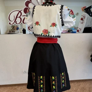National moldavian blouse J 0365 - image 23