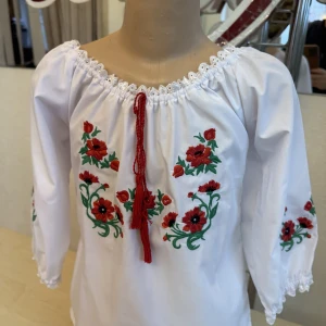 National moldavian blouse J 0375(4943) - image 2