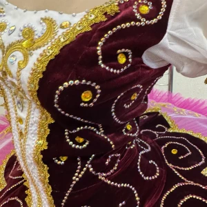 Stage costume F 0045A - image 19