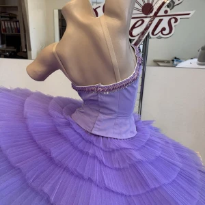Stage costume F 0050 - image 13