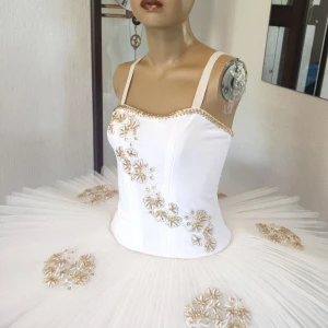 Stage ballet costume for various roles P 0474 - image 13