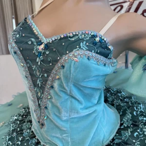 Stage costume F 0526 - image 7