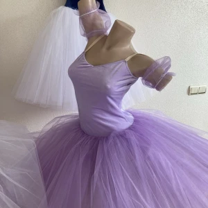 Snow White F 0201 - image 15