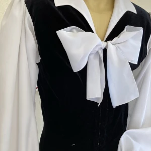 Costum p/u solist P 0601(2360) - image 2