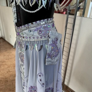 Soloist s costume for F 0040 - image 32