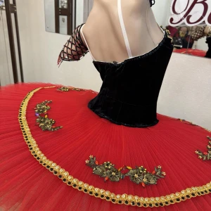Soloist costume P 1301 - image 112