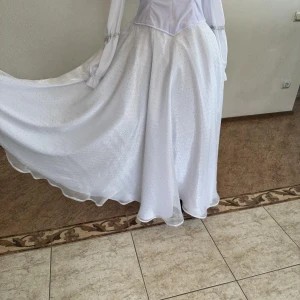 Snow Queen P 2712 - image 6