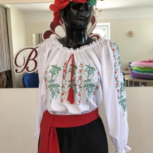 National moldavian blouse J 0393(4077) - image 4