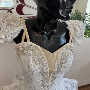 Costum de balet Fulgi de zăpadă Dans Vals Spărgător de nuci Valsul florilor F 0107 - image 44