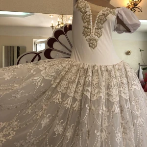 Stage costume F 0520 - image 2