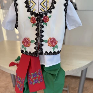 National moldavian blouse J 0304 - image 4