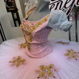 Stage costume F 0024 - image 32