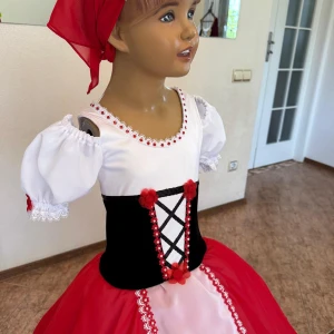Red Riding Hood R 0628A - image 7