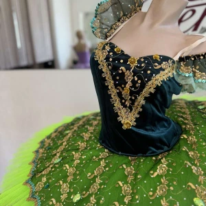 Stage costume F 0527 - image 4