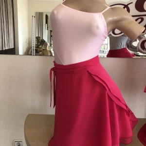 Typical skirt E 0007 - image 18