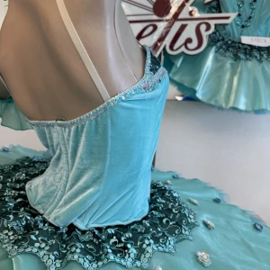 Stage costume F 0526 - image 22