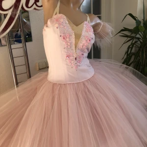 Stage costume F 0078D - image 15